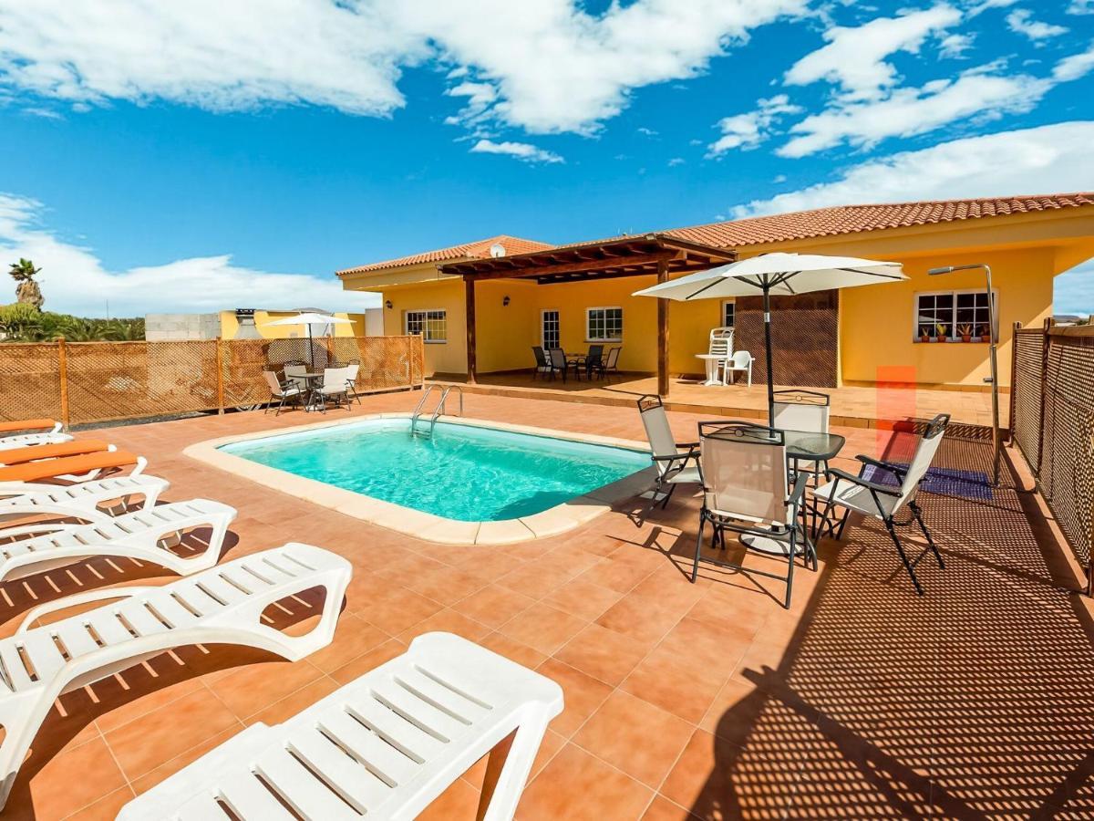 Belvilla By Oyo Chalet En Tuineje Para 6 Personas Quarto foto